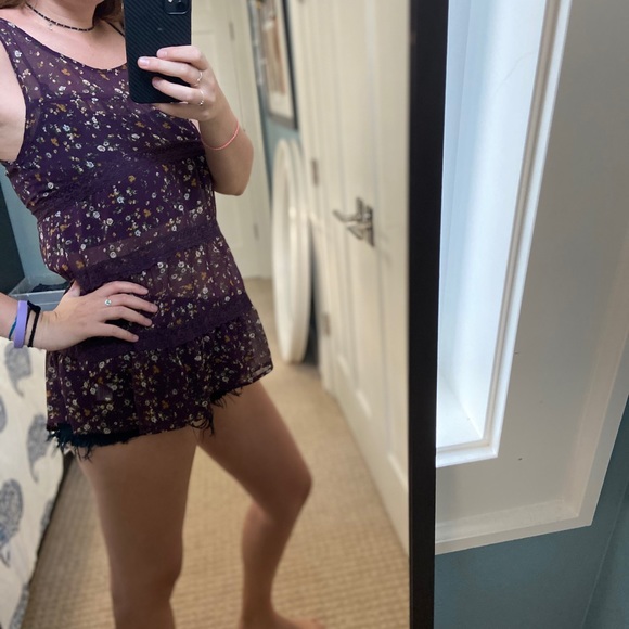 Exhilaration Tank Top - Picture 4 of 5